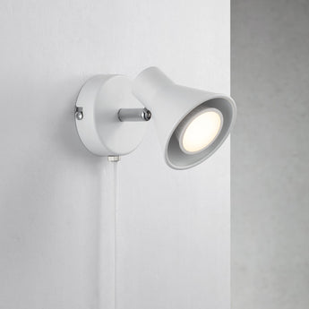 Eik White Wall Light